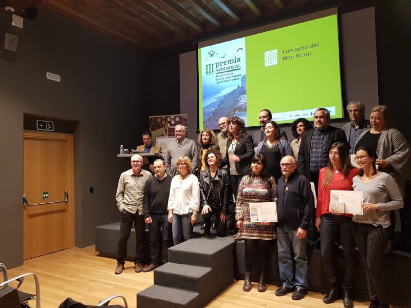 El reportatge de l’Anuari dels Silencis Mediàtics sobre la realitat LGTBI fora de les ciutats guanya els Premis Món Rural
