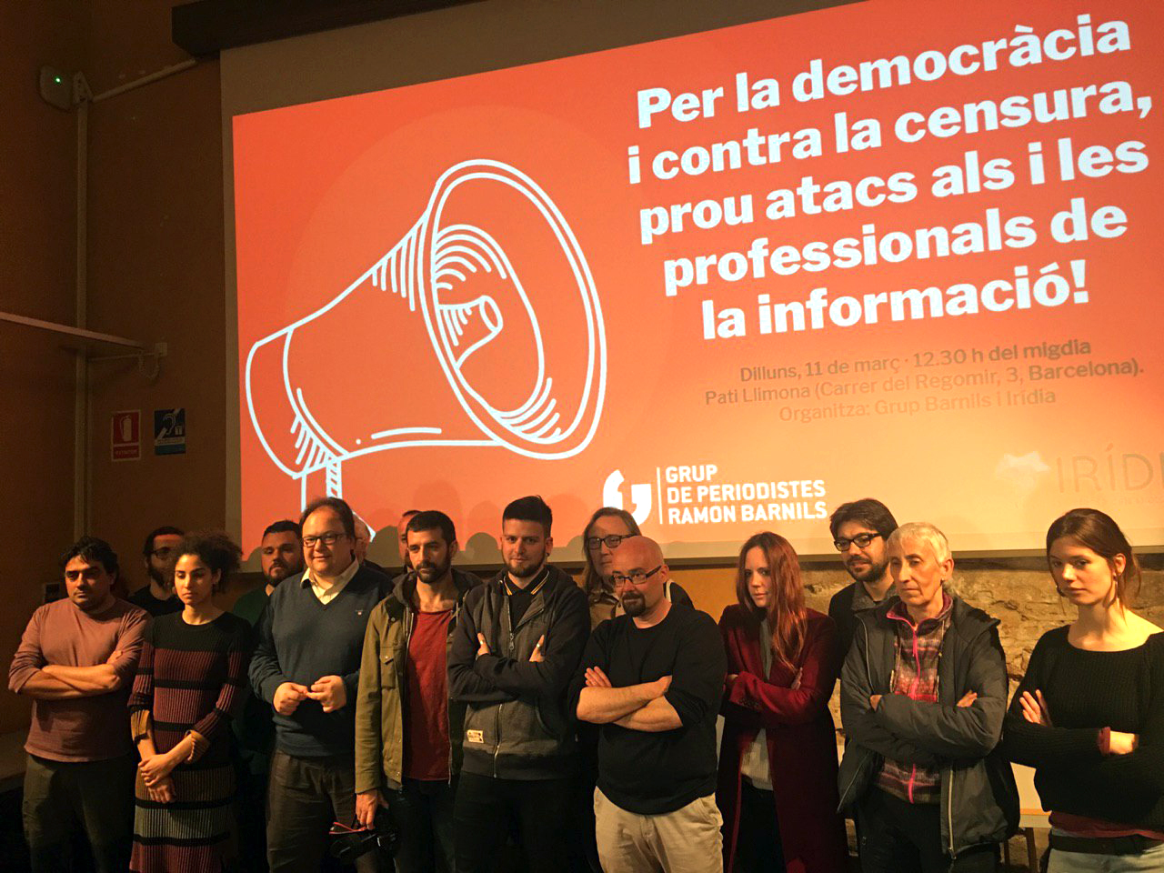 El Grup Ramon Barnils juntament amb IRÃDIA presenten el manifest ‘Per la democràcia i contra la censura, prou atacs als i les professionals de la informació!’