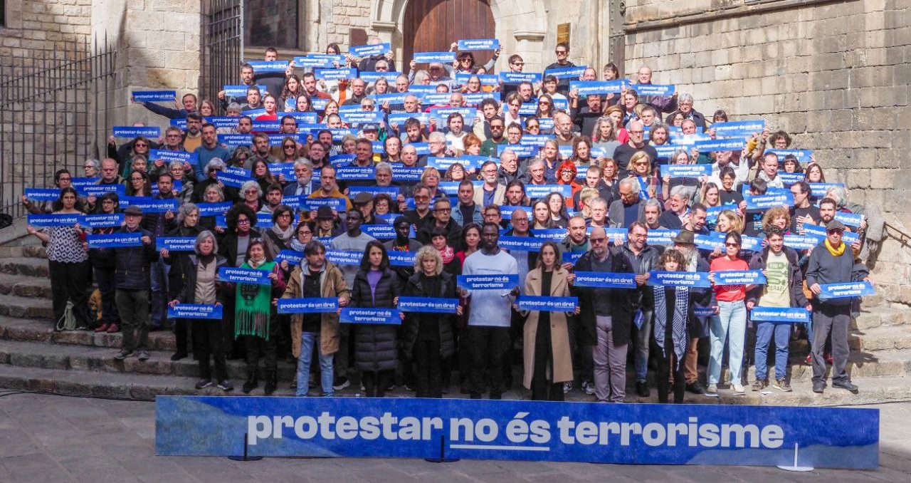 Protestar. Manifestar-se. Mobilitzar-se  SON DRETS FONAMENTALS